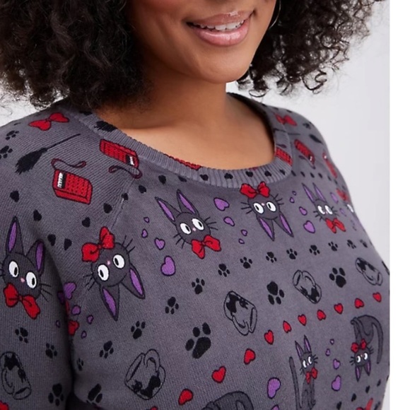 TORRID NWT PULLOVER SWEATER - COTTON STUDIO GHIBLI COLLECTION KIKI GREY - Picture 4 of 5